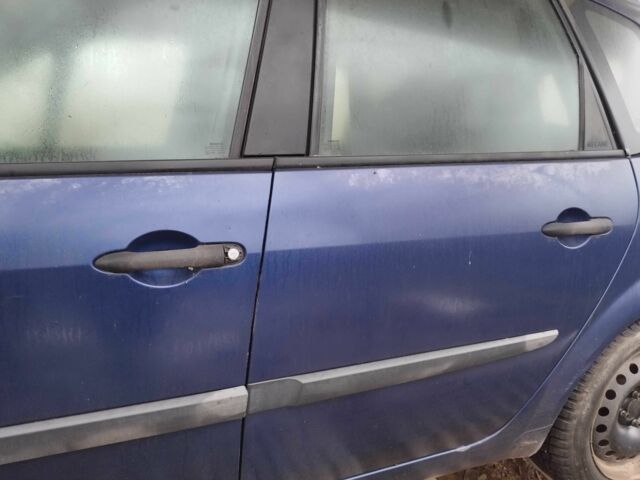 Синий Рено Сценик II, объемом двигателя 0 л и пробегом 250 тыс. км за 2362 $, фото 1 на Automoto.ua