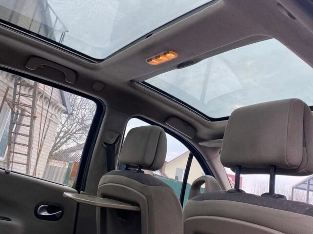 Синій Рено Сценік II, об'ємом двигуна 1.6 л та пробігом 400 тис. км за 4019 $, фото 1 на Automoto.ua