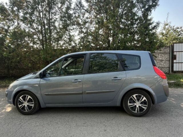 Синій Рено Сценік II, об'ємом двигуна 2 л та пробігом 294 тис. км за 4650 $, фото 1 на Automoto.ua