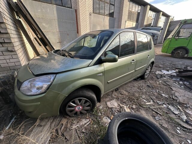 Рено Сценик II 2006 в Днепре (Днепропетровске) на Automoto.ua Зеленый Рено Сценик II, объемом двигателя 1.5 л и пробегом 320 тыс. км за 1300 $, фото 1 на Automoto.ua