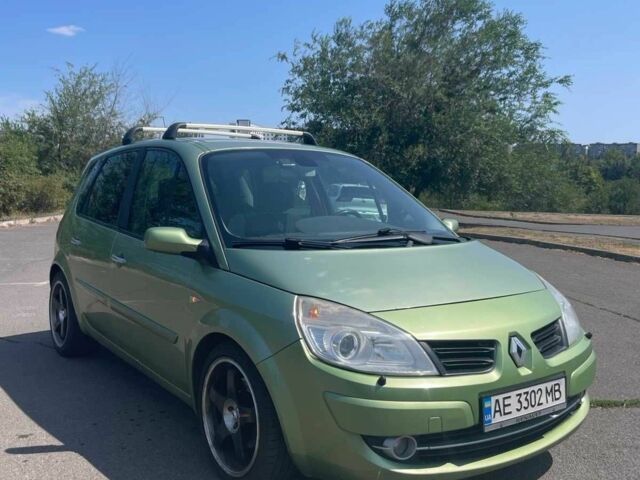 Зелений Рено Сценік II, об'ємом двигуна 2 л та пробігом 282 тис. км за 4000 $, фото 1 на Automoto.ua