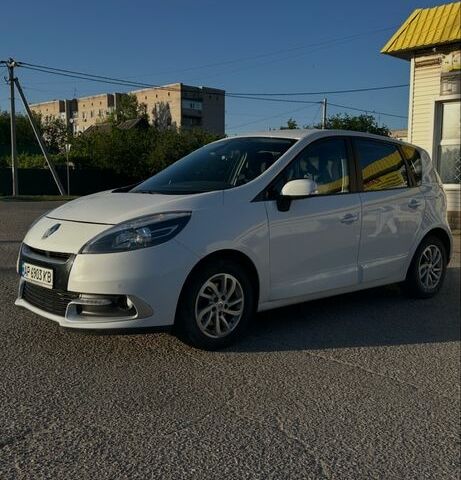 Белый Рено Сценик III, объемом двигателя 1.5 л и пробегом 189 тыс. км за 7500 $, фото 1 на Automoto.ua