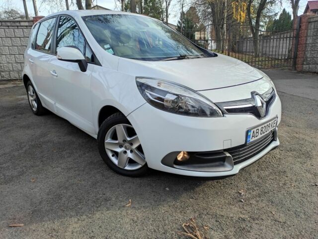 Білий Рено Сценік III, об'ємом двигуна 1.5 л та пробігом 235 тис. км за 7100 $, фото 1 на Automoto.ua