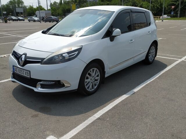 Белый Рено Сценик III, объемом двигателя 1.5 л и пробегом 224 тыс. км за 9100 $, фото 1 на Automoto.ua