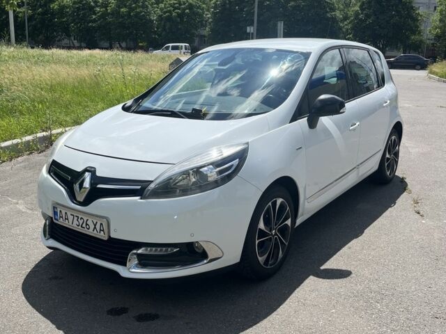 Белый Рено Сценик III, объемом двигателя 1.5 л и пробегом 280 тыс. км за 8900 $, фото 1 на Automoto.ua