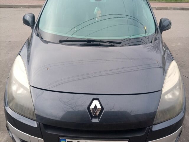 Черный Рено Сценик III, объемом двигателя 2 л и пробегом 238 тыс. км за 7600 $, фото 1 на Automoto.ua