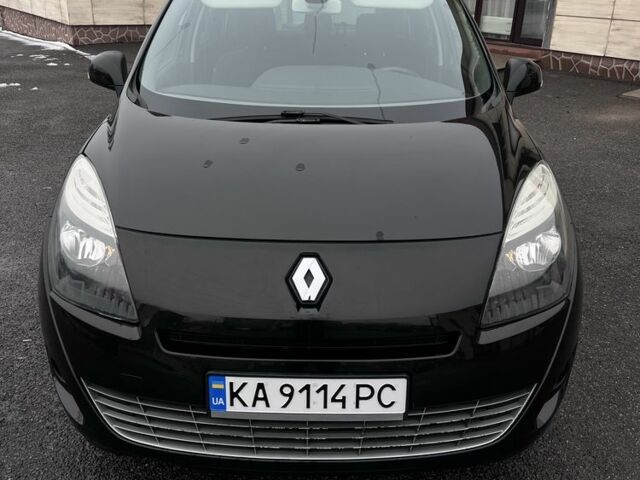 Черный Рено Сценик III, объемом двигателя 1.4 л и пробегом 205 тыс. км за 7000 $, фото 1 на Automoto.ua