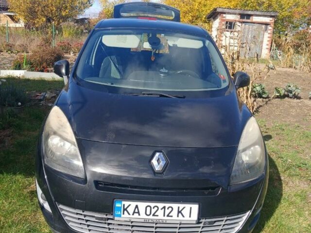 Чорний Рено Сценік III, об'ємом двигуна 1.6 л та пробігом 262 тис. км за 6999 $, фото 1 на Automoto.ua