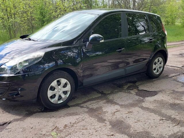 Чорний Рено Сценік III, об'ємом двигуна 1.5 л та пробігом 214 тис. км за 6950 $, фото 1 на Automoto.ua