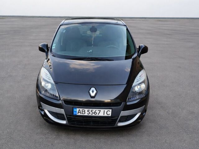 Черный Рено Сценик III, объемом двигателя 1.5 л и пробегом 212 тыс. км за 7600 $, фото 1 на Automoto.ua