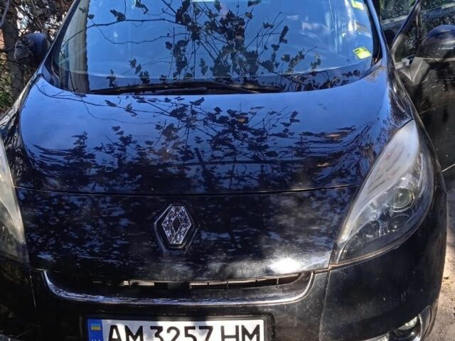 Черный Рено Сценик III, объемом двигателя 1.5 л и пробегом 242 тыс. км за 7000 $, фото 1 на Automoto.ua