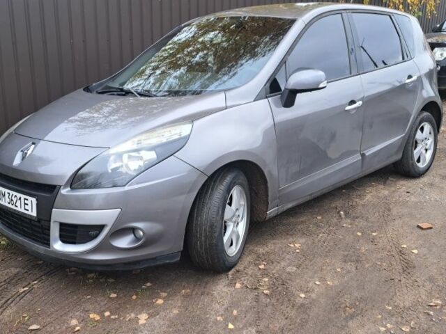 Серый Рено Сценик III, объемом двигателя 1.5 л и пробегом 203 тыс. км за 7500 $, фото 1 на Automoto.ua