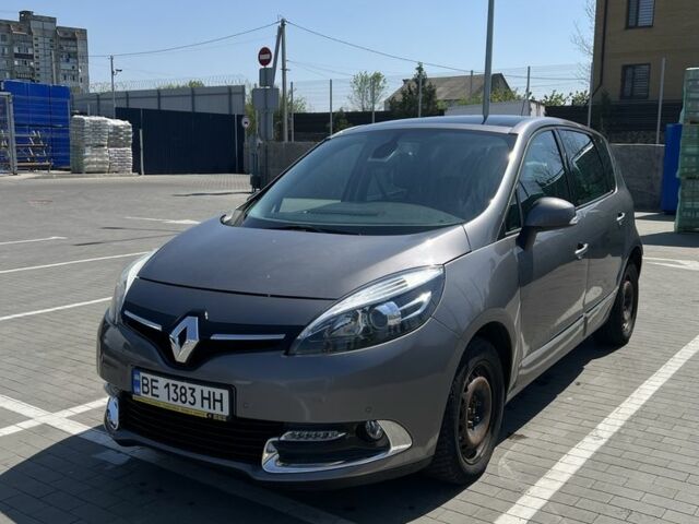 Сірий Рено Сценік III, об'ємом двигуна 1.6 л та пробігом 111 тис. км за 8499 $, фото 1 на Automoto.ua
