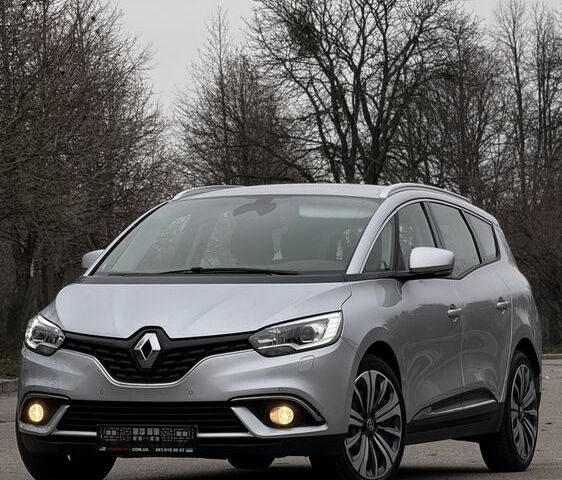 Сірий Рено Сценік III, об'ємом двигуна 1.7 л та пробігом 157 тис. км за 14999 $, фото 1 на Automoto.ua