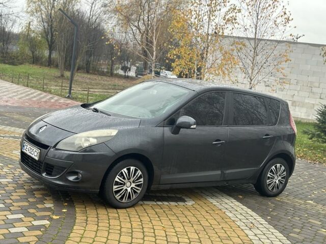 Серый Рено Сценик III, объемом двигателя 1.5 л и пробегом 250 тыс. км за 4750 $, фото 1 на Automoto.ua