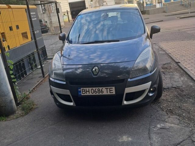 Сірий Рено Сценік III, об'ємом двигуна 1.5 л та пробігом 320 тис. км за 6500 $, фото 1 на Automoto.ua