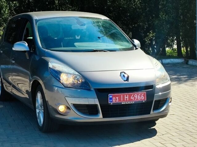 Сірий Рено Сценік III, об'ємом двигуна 1.6 л та пробігом 230 тис. км за 7714 $, фото 1 на Automoto.ua