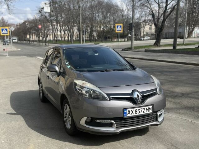 Сірий Рено Сценік III, об'ємом двигуна 1.5 л та пробігом 227 тис. км за 7600 $, фото 1 на Automoto.ua