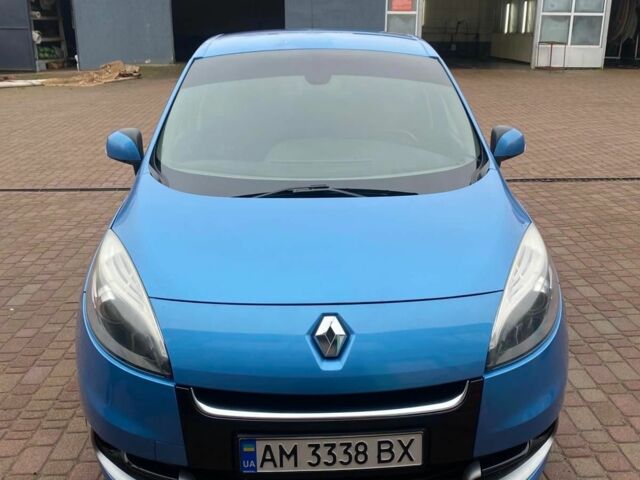 Синій Рено Сценік III, об'ємом двигуна 1.5 л та пробігом 233 тис. км за 7500 $, фото 1 на Automoto.ua