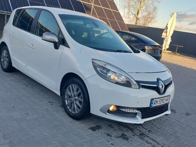 Білий Рено Сценік, об'ємом двигуна 1.5 л та пробігом 254 тис. км за 7800 $, фото 1 на Automoto.ua