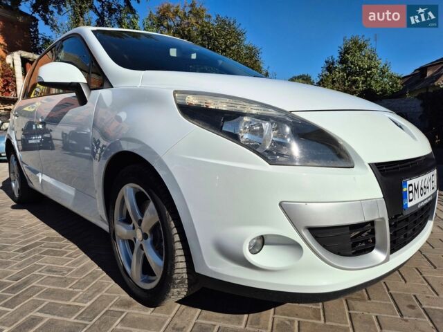 Білий Рено Сценік, об'ємом двигуна 1.99 л та пробігом 190 тис. км за 7900 $, фото 1 на Automoto.ua