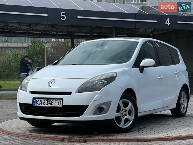 Білий Рено Сценік, об'ємом двигуна 1.46 л та пробігом 284 тис. км за 7500 $, фото 1 на Automoto.ua