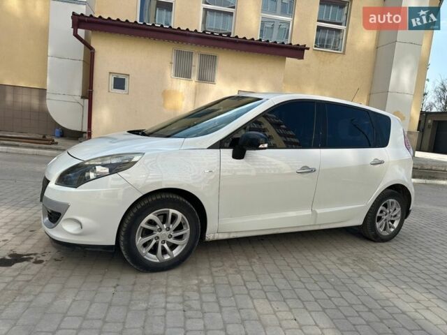Белый Рено Сценик, объемом двигателя 1.5 л и пробегом 191 тыс. км за 6800 $, фото 1 на Automoto.ua