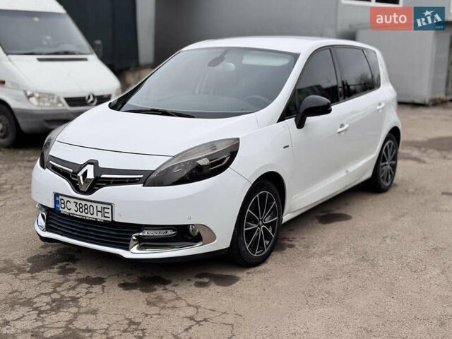 Белый Рено Сценик, объемом двигателя 1.46 л и пробегом 287 тыс. км за 8300 $, фото 1 на Automoto.ua