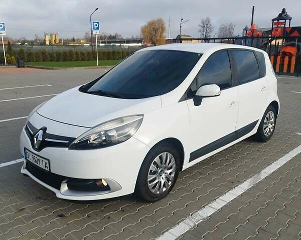 Білий Рено Сценік, об'ємом двигуна 1.5 л та пробігом 265 тис. км за 8300 $, фото 1 на Automoto.ua