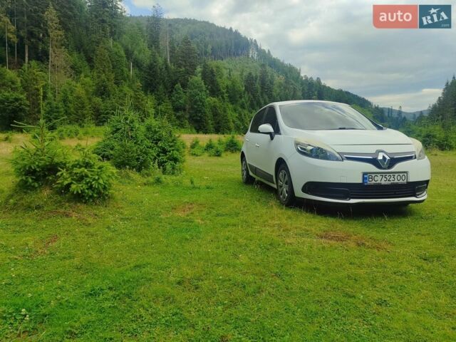 Білий Рено Сценік, об'ємом двигуна 1.46 л та пробігом 357 тис. км за 6200 $, фото 1 на Automoto.ua