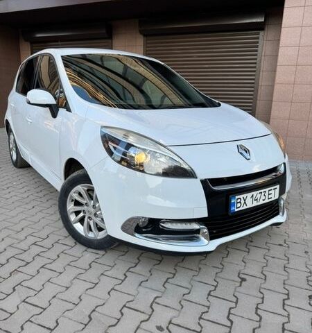 Белый Рено Сценик, объемом двигателя 1.46 л и пробегом 180 тыс. км за 7450 $, фото 1 на Automoto.ua