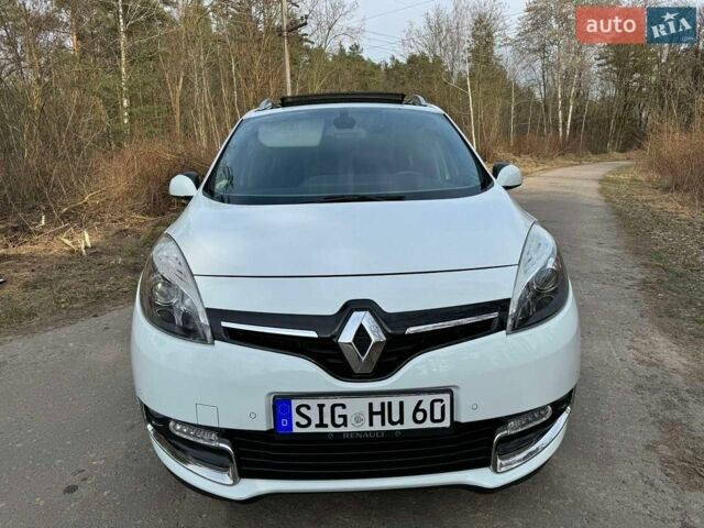 Белый Рено Сценик, объемом двигателя 1.5 л и пробегом 350 тыс. км за 10300 $, фото 1 на Automoto.ua