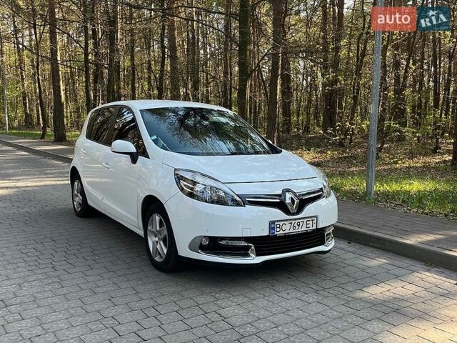 Белый Рено Сценик, объемом двигателя 1.46 л и пробегом 323 тыс. км за 6300 $, фото 1 на Automoto.ua