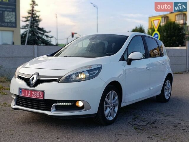 Белый Рено Сценик, объемом двигателя 1.5 л и пробегом 248 тыс. км за 8650 $, фото 1 на Automoto.ua