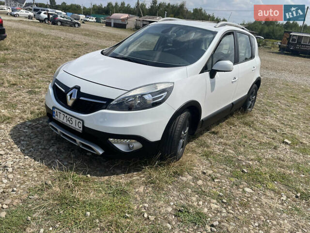 Белый Рено Сценик, объемом двигателя 1.5 л и пробегом 299 тыс. км за 8900 $, фото 1 на Automoto.ua