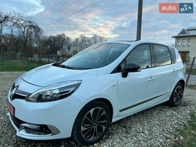 Білий Рено Сценік, об'ємом двигуна 1.6 л та пробігом 258 тис. км за 9200 $, фото 1 на Automoto.ua