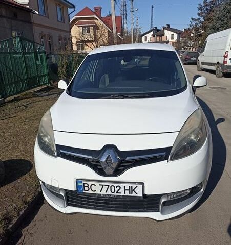 Белый Рено Сценик, объемом двигателя 1.46 л и пробегом 176 тыс. км за 10200 $, фото 1 на Automoto.ua