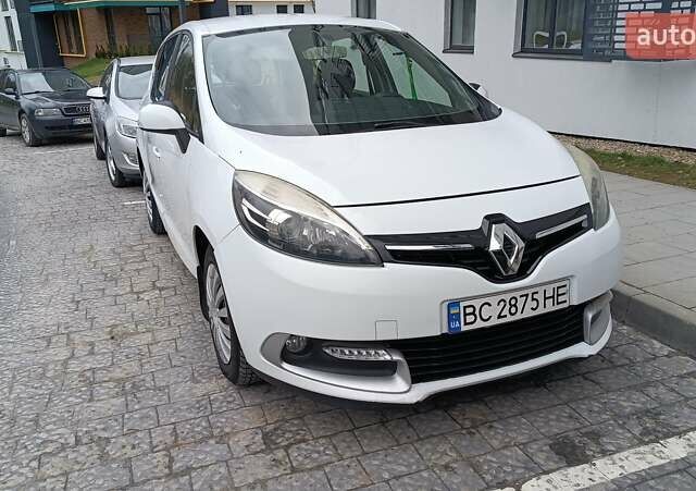 Белый Рено Сценик, объемом двигателя 1.46 л и пробегом 247 тыс. км за 9500 $, фото 1 на Automoto.ua