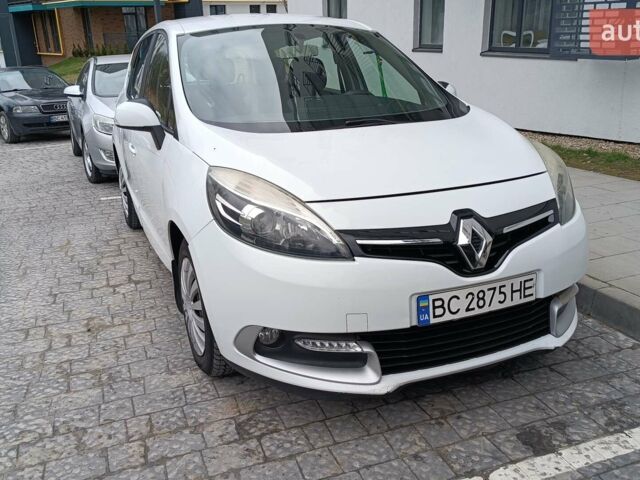 Білий Рено Сценік, об'ємом двигуна 1.46 л та пробігом 257 тис. км за 8700 $, фото 1 на Automoto.ua