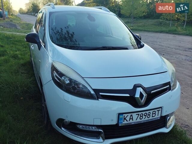 Белый Рено Сценик, объемом двигателя 1.46 л и пробегом 380 тыс. км за 9500 $, фото 1 на Automoto.ua