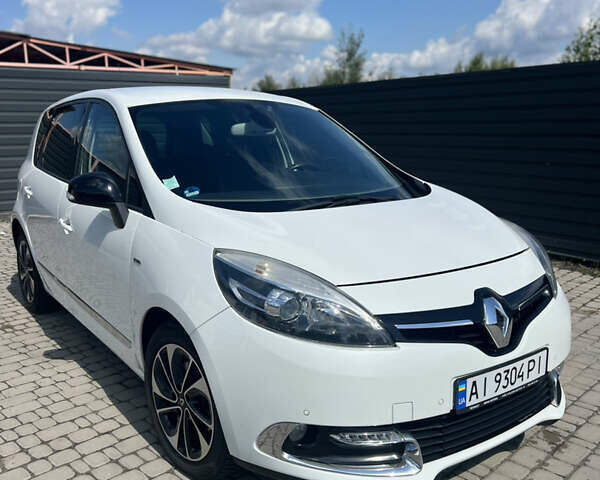 Білий Рено Сценік, об'ємом двигуна 1.6 л та пробігом 184 тис. км за 10900 $, фото 1 на Automoto.ua
