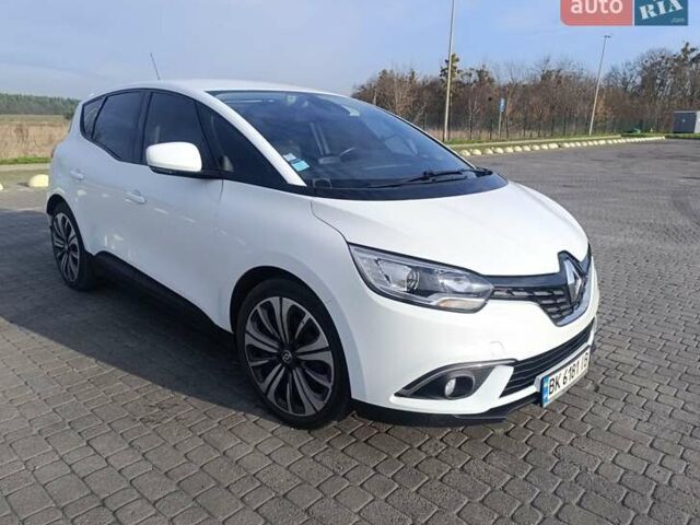 Белый Рено Сценик, объемом двигателя 1.5 л и пробегом 249 тыс. км за 11700 $, фото 1 на Automoto.ua