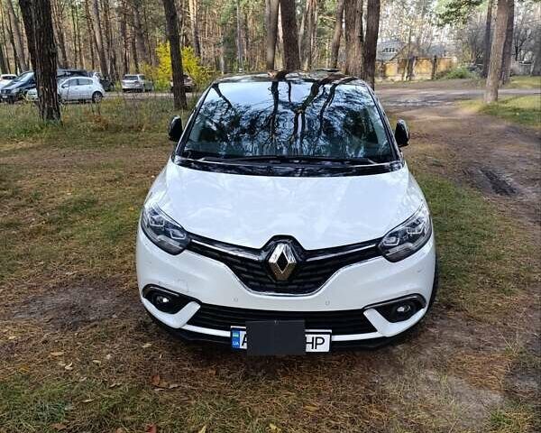 Белый Рено Сценик, объемом двигателя 1.6 л и пробегом 232 тыс. км за 17100 $, фото 1 на Automoto.ua