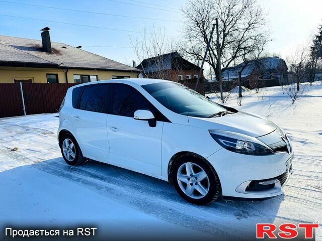 Белый Рено Сценик, объемом двигателя 1.5 л и пробегом 780 тыс. км за 11300 $, фото 1 на Automoto.ua
