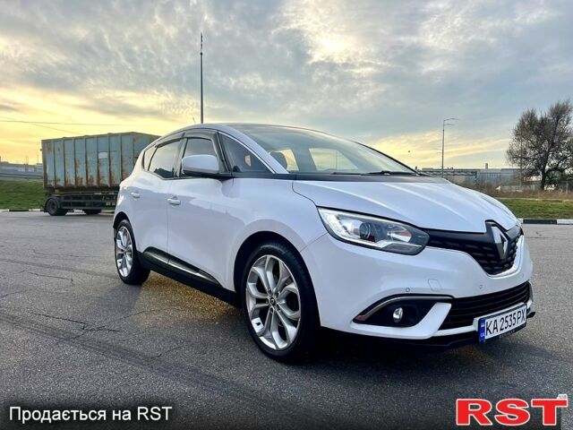 Белый Рено Сценик, объемом двигателя 1.5 л и пробегом 195 тыс. км за 12500 $, фото 1 на Automoto.ua