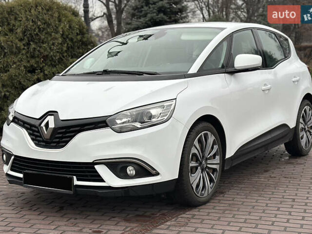 Білий Рено Сценік, об'ємом двигуна 1.5 л та пробігом 176 тис. км за 13300 $, фото 1 на Automoto.ua