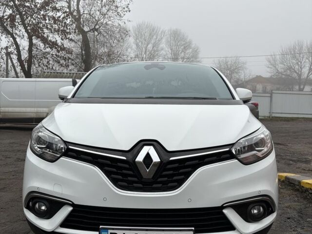 Белый Рено Сценик, объемом двигателя 1.5 л и пробегом 193 тыс. км за 13200 $, фото 1 на Automoto.ua