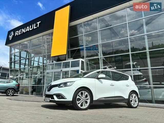 Белый Рено Сценик, объемом двигателя 1.75 л и пробегом 180 тыс. км за 16800 $, фото 1 на Automoto.ua