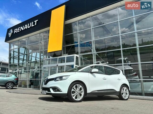 Белый Рено Сценик, объемом двигателя 1.75 л и пробегом 180 тыс. км за 15500 $, фото 1 на Automoto.ua