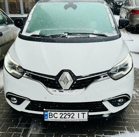 Білий Рено Сценік, об'ємом двигуна 1.8 л та пробігом 166 тис. км за 17800 $, фото 1 на Automoto.ua